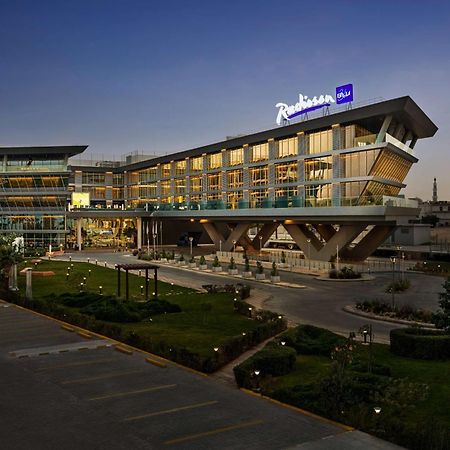 Radisson Blu Hotel Riyadh Convention And Exhibition Center エクステリア 写真 Radisson Hotel, Kathmandu