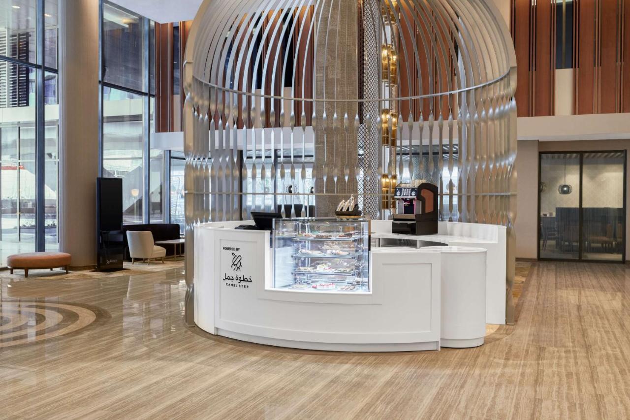Radisson Blu Hotel Riyadh Convention And Exhibition Center エクステリア 写真 The lobby of the hotel