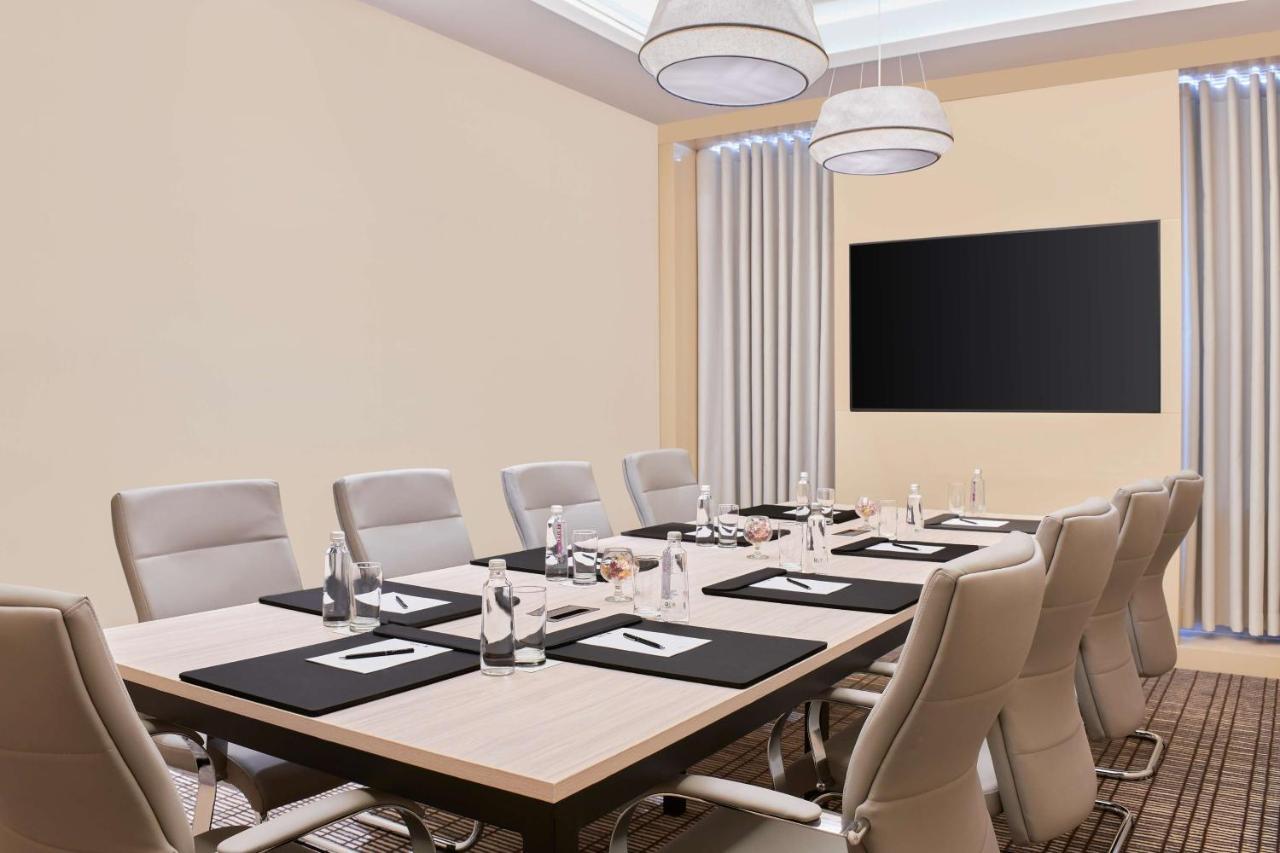 Radisson Blu Hotel Riyadh Convention And Exhibition Center エクステリア 写真 Meeting room